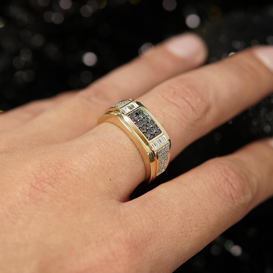 Anillo caballero Diamantes negros